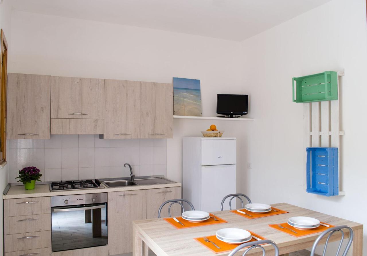 Residence Borgo Latino- Localo Torre dell'Orso Exteriör bild